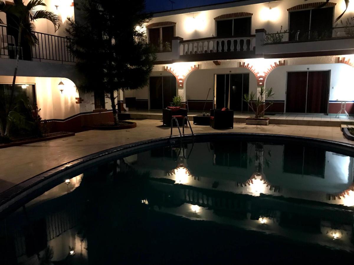 Nimat Hotel Бока-Чика Экстерьер фото